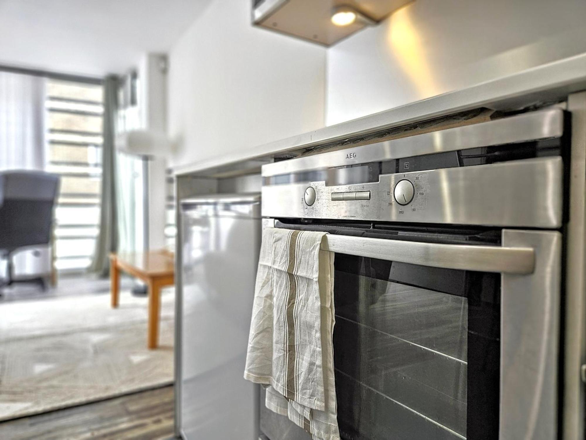 City Waterside, Old Street, Angel, Entire Private Apartment Лондон Екстер'єр фото