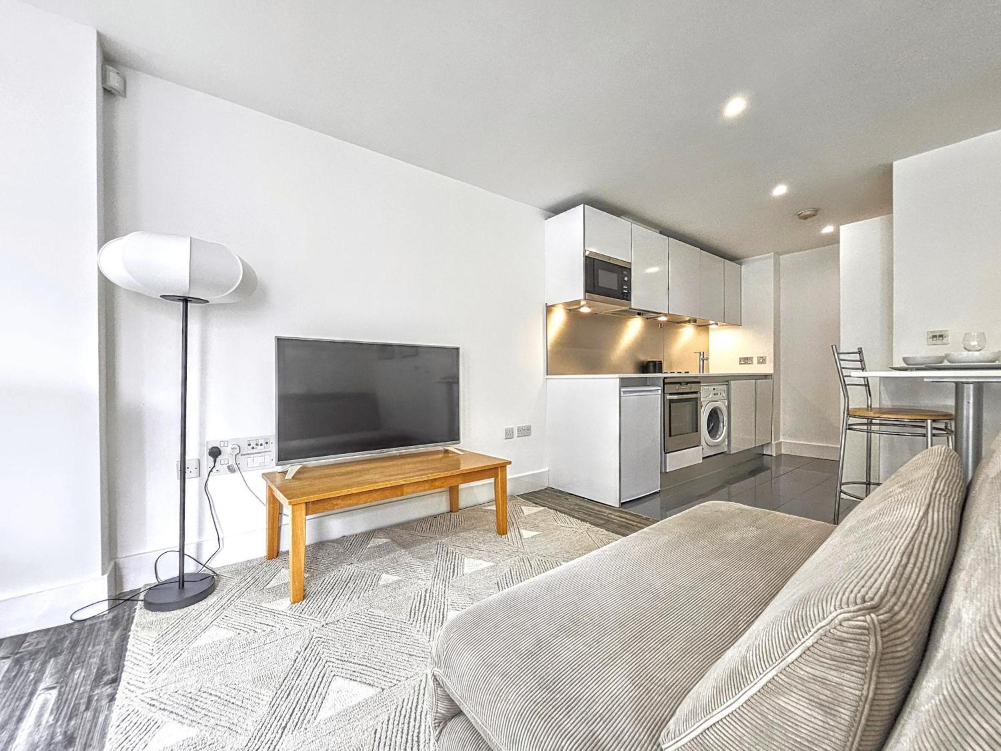 City Waterside, Old Street, Angel, Entire Private Apartment Лондон Екстер'єр фото